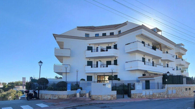 Apartment for sale in Torreblanca del Sur, Málaga