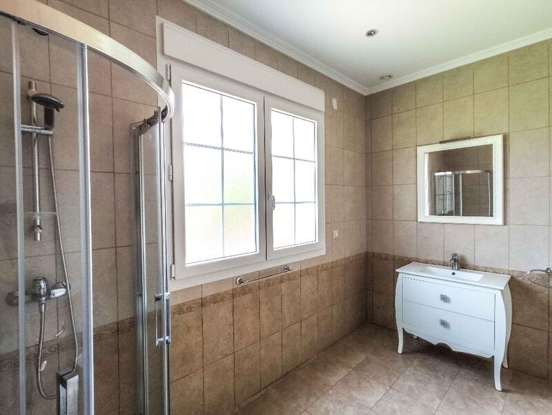 6 soveværelse Villa til salg