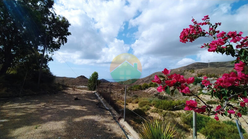 2 bedroom Country House for sale