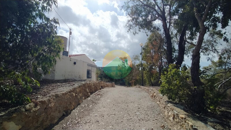 2 bedroom Country House for sale