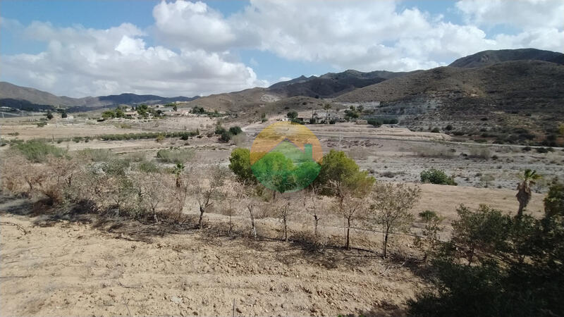 2 bedroom Country House for sale