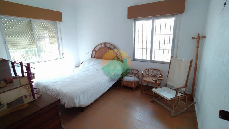 2 bedroom Country House for sale