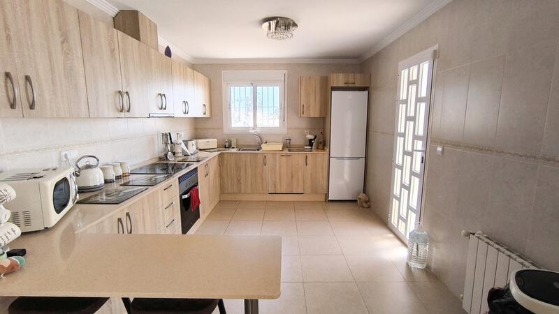 4 Cuarto Villa en venta