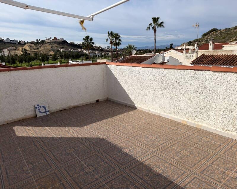 2 Cuarto Villa en venta