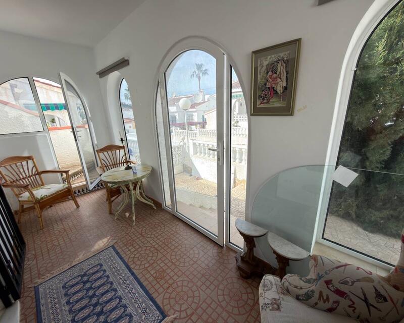 2 Cuarto Villa en venta