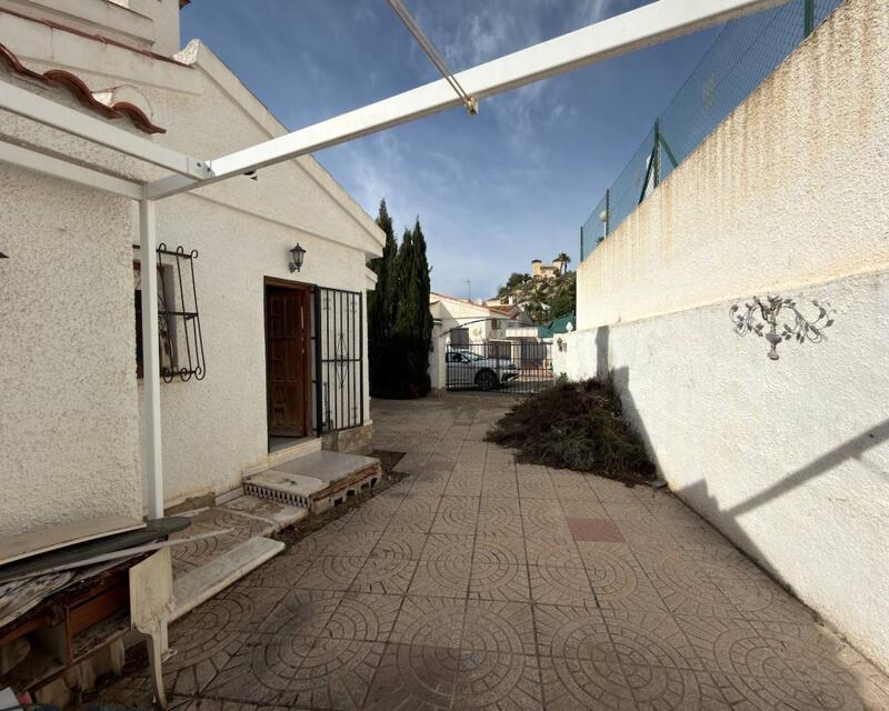2 Cuarto Villa en venta