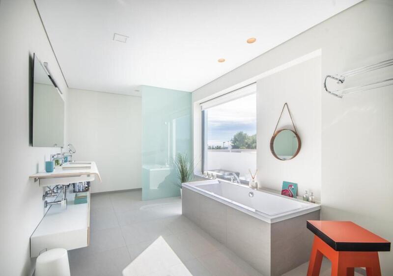 4 Cuarto Villa en venta