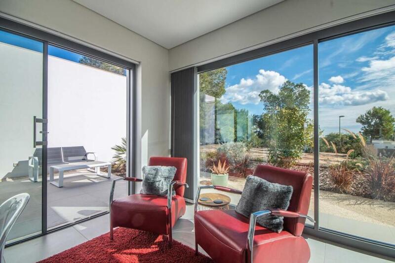 4 Cuarto Villa en venta