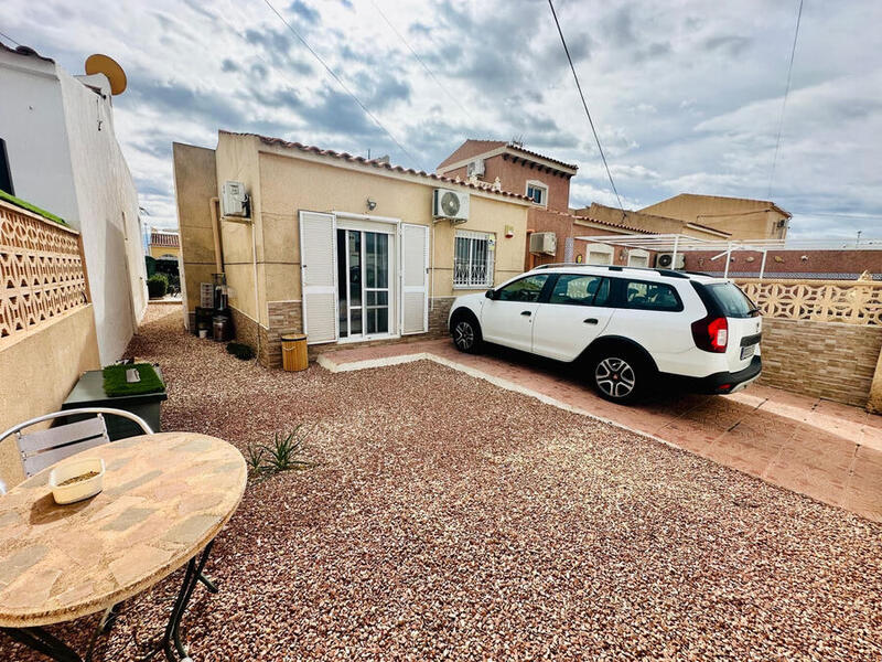 2 soveværelse Villa til salg