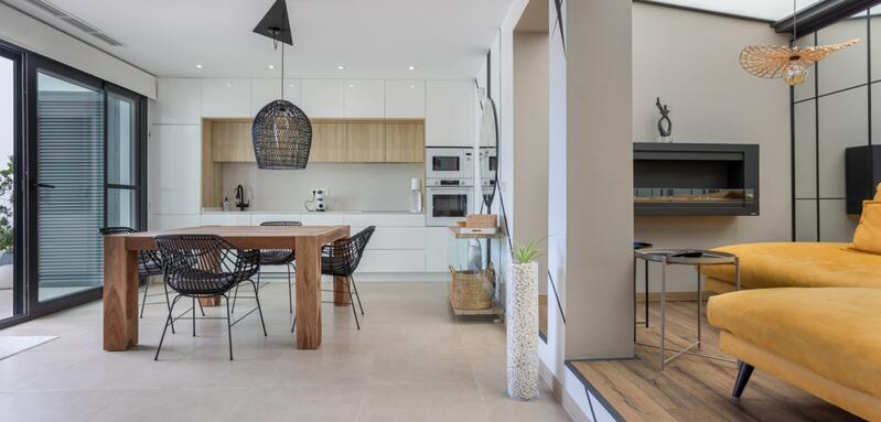 3 slaapkamer Gezinswoning Te koop