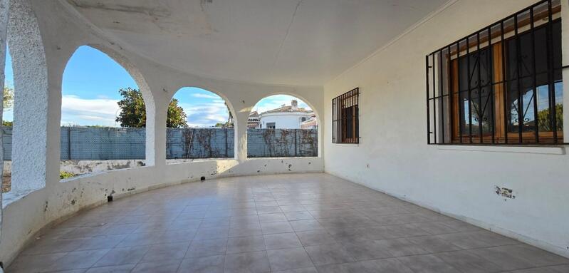 3 Cuarto Villa en venta
