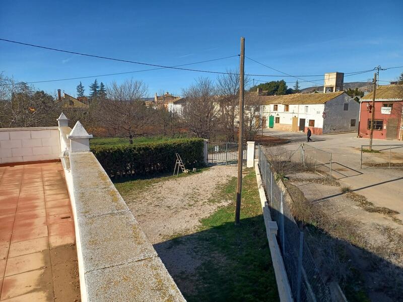 2 bedroom Country House for sale