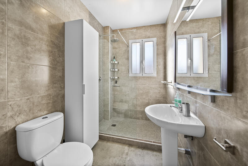 6 Cuarto Villa en venta