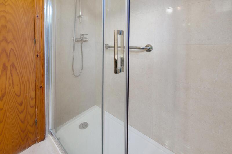 4 bedroom Apartment for sale