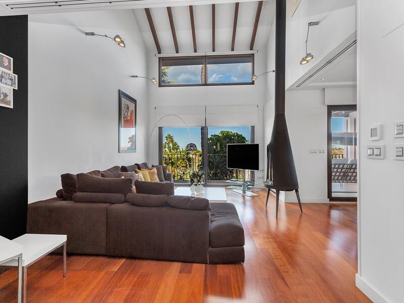 6 bedroom Villa for sale 6 bedroom Villa for sale