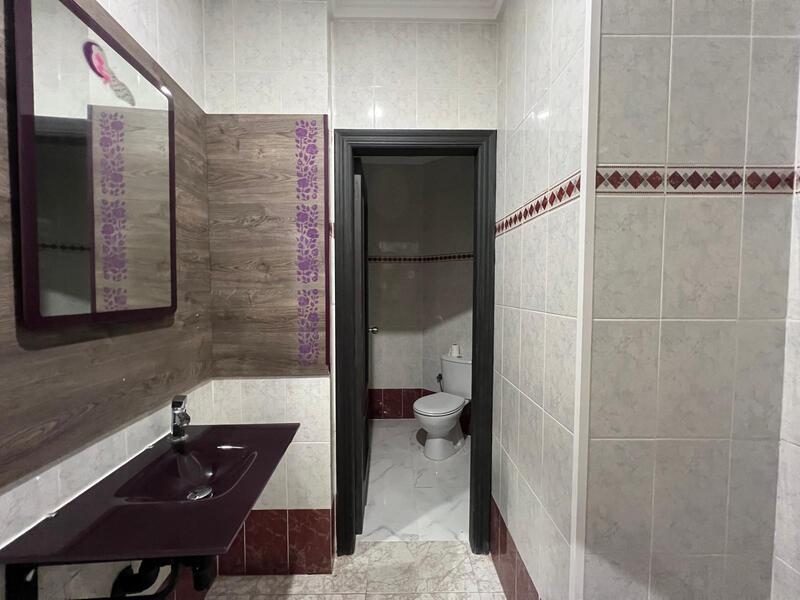 Local Commercial à vendre