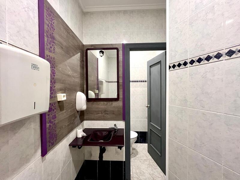 Local Commercial à vendre