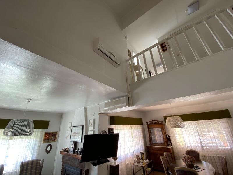 4 Schlafzimmer Landhaus zu verkaufen 4 Schlafzimmer Landhaus zu verkaufen