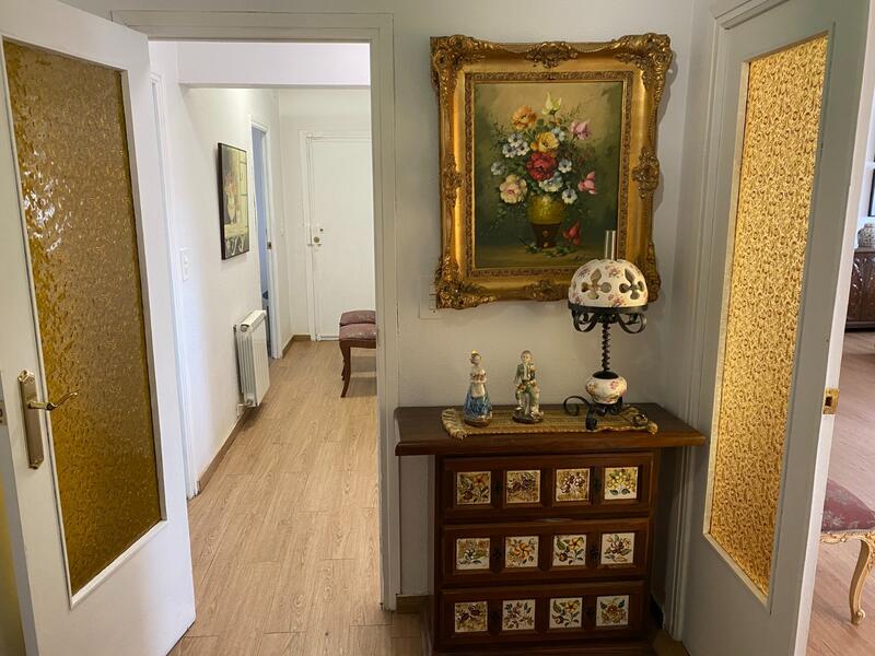 4 Schlafzimmer Landhaus zu verkaufen 4 Schlafzimmer Landhaus zu verkaufen