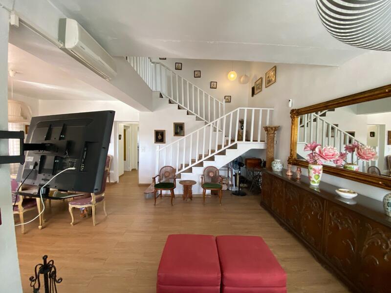 4 Schlafzimmer Landhaus zu verkaufen 4 Schlafzimmer Landhaus zu verkaufen