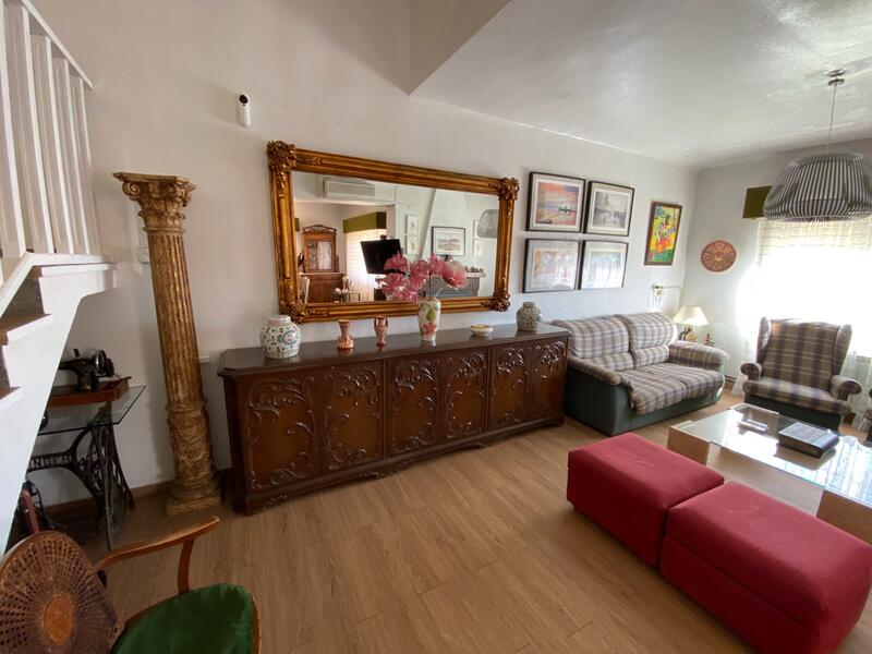 4 Schlafzimmer Landhaus zu verkaufen 4 Schlafzimmer Landhaus zu verkaufen