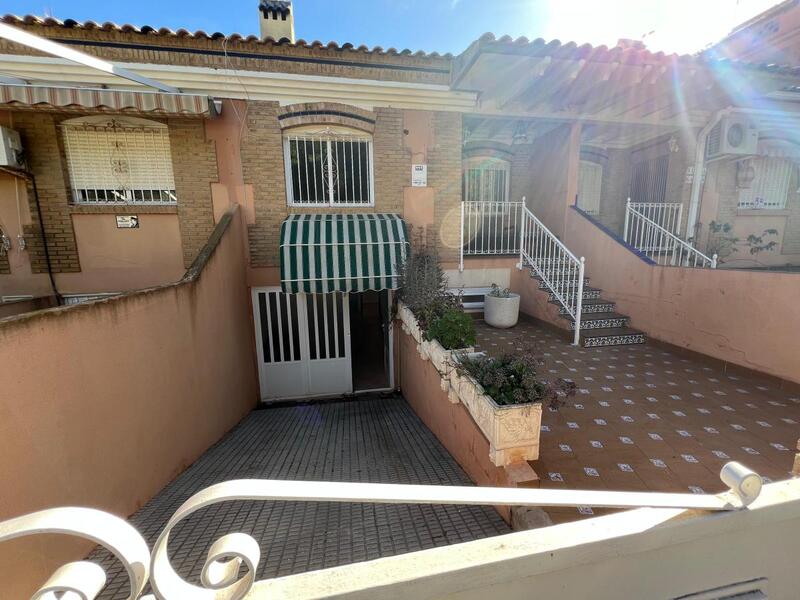 4 Cuarto Adosado en venta