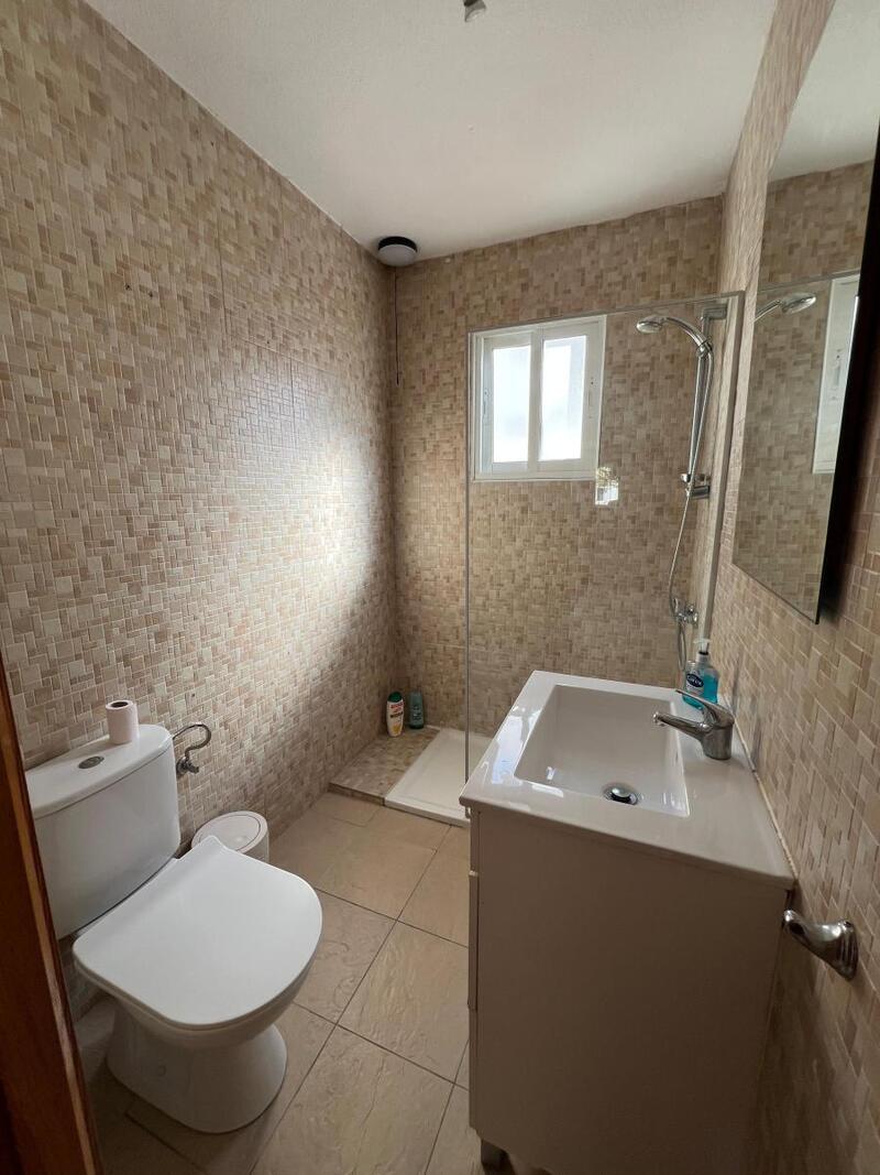 4 Cuarto Adosado en venta