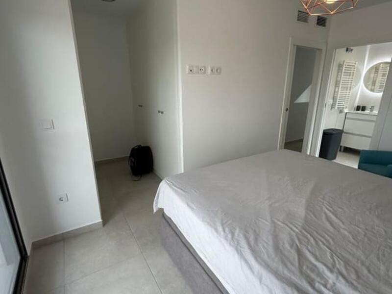 3 Schlafzimmer Villa zu verkaufen 3 Schlafzimmer Villa zu verkaufen