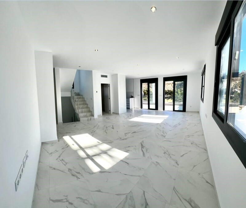 3 chambre Villa à vendre 3 chambre Villa à vendre