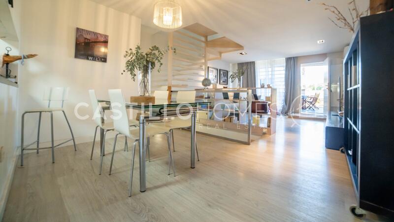 4 sovrum Radhus till salu 4 sovrum Radhus till salu