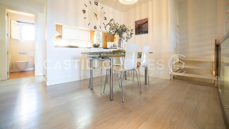 4 sovrum Radhus till salu 4 sovrum Radhus till salu