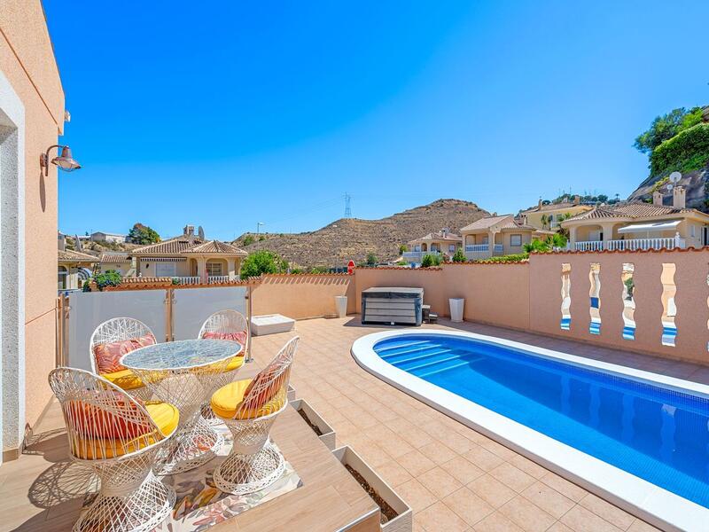 3 soverom Villa til salgs 3 soverom Villa til salgs