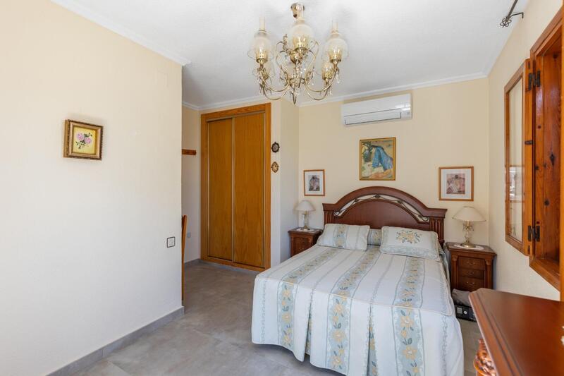 3 Cuarto Villa en venta