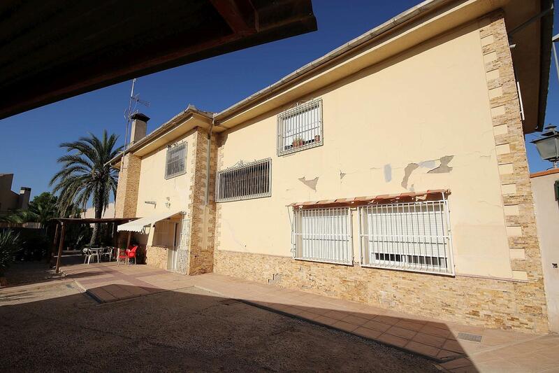 9 bedroom Villa for sale 9 bedroom Villa for sale