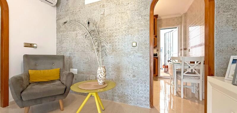 2 slaapkamer Appartement Te koop 2 slaapkamer Appartement Te koop