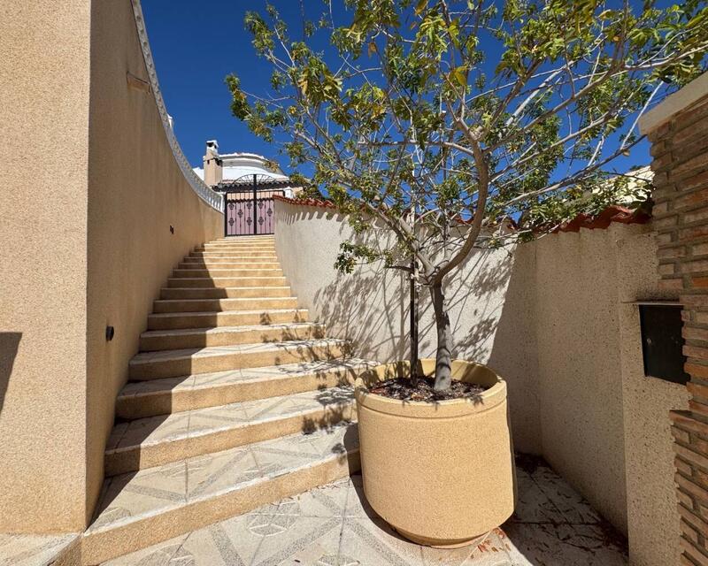 7 Cuarto Villa en venta 7 Cuarto Villa en venta