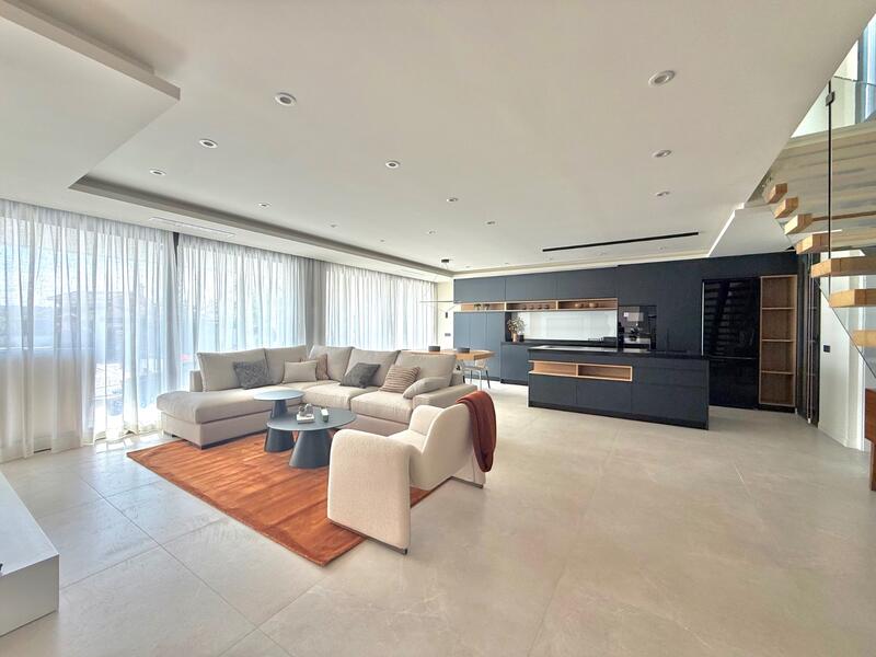 4 Schlafzimmer Villa zu verkaufen