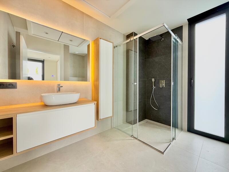 4 Schlafzimmer Villa zu verkaufen