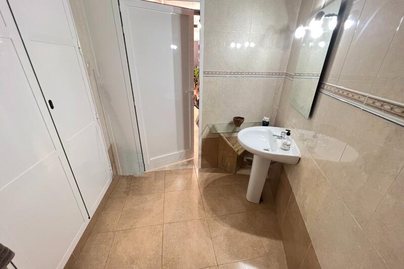 Commercieel vastgoed Te koop Commercieel vastgoed Te koop