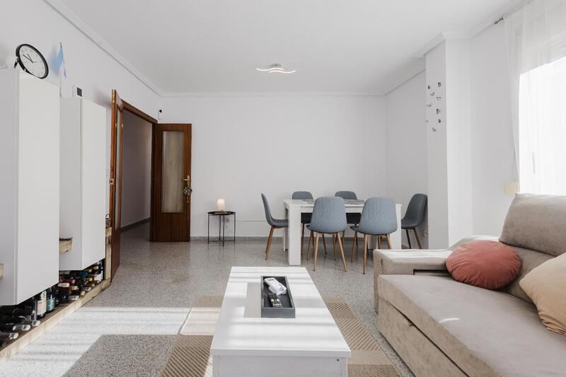 4 Schlafzimmer Handelsimmobilie zu verkaufen