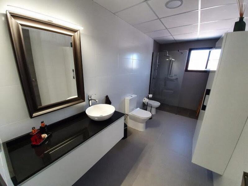 3 спальная комната вилла продается