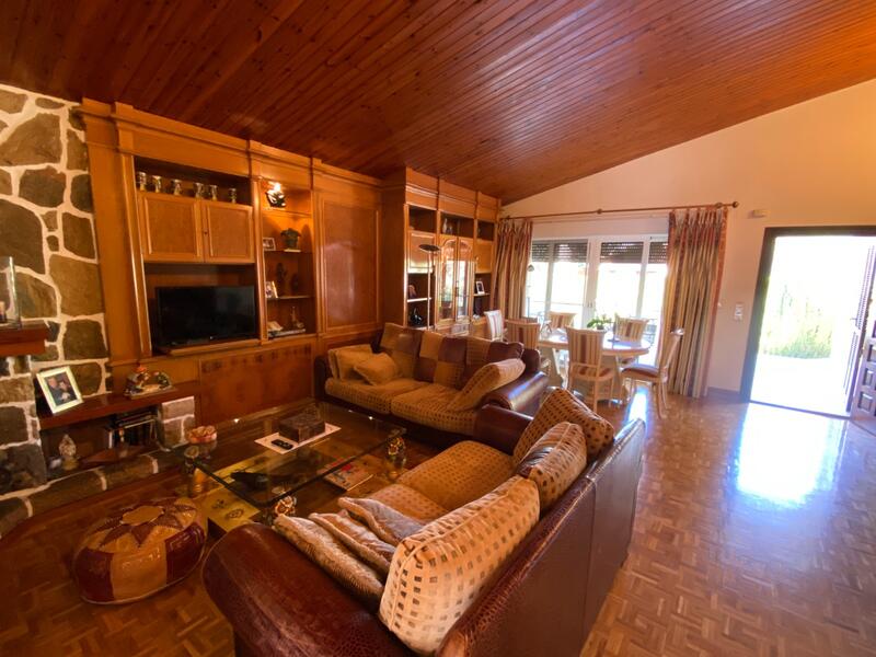 5 slaapkamer Villa Te koop