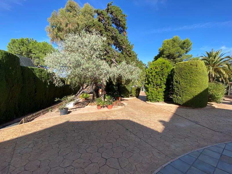 5 slaapkamer Villa Te koop