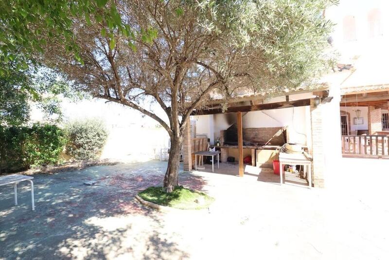 4 Cuarto Local Comercial en venta