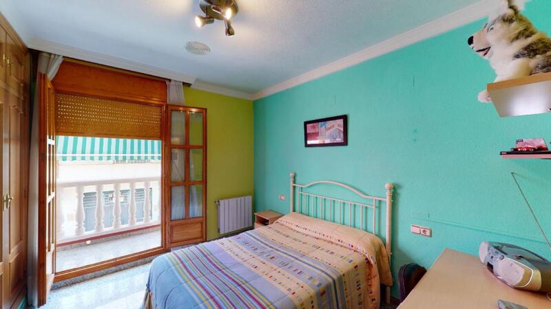 4 Cuarto Adosado en venta