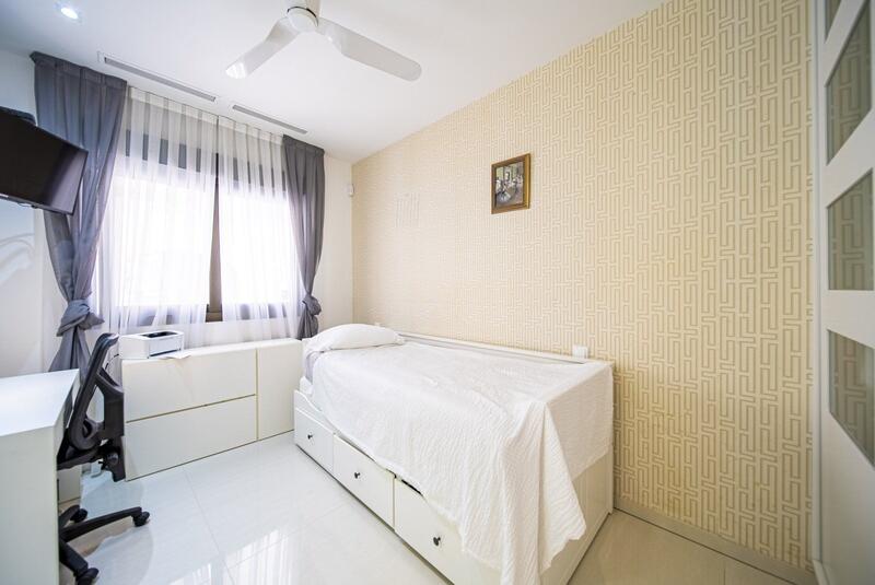 2 bedroom Commercial Property for sale