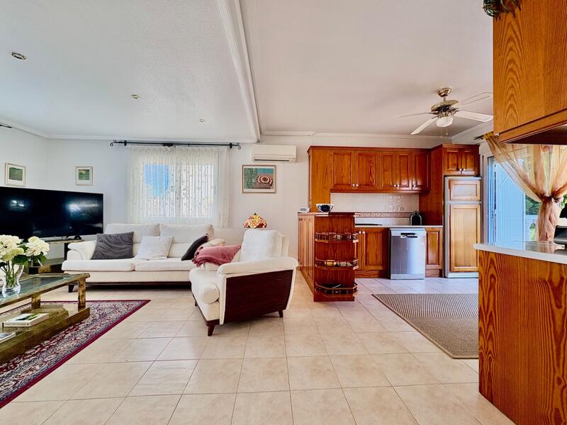 2 bedroom Villa for sale