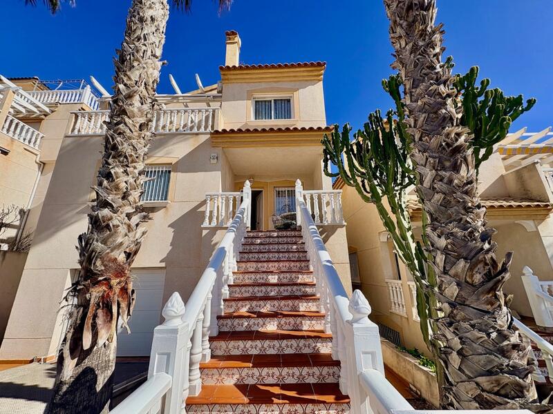 2 bedroom Villa for sale