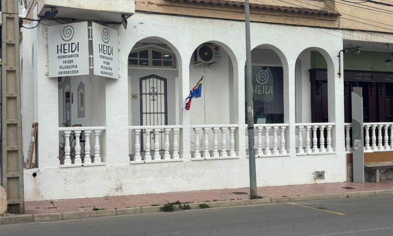 2 Cuarto Local Comercial en venta