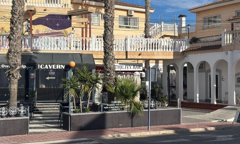 2 bedroom Commercial Property for sale